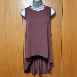 Flowy Sleeveless Athleta Yoga Tank